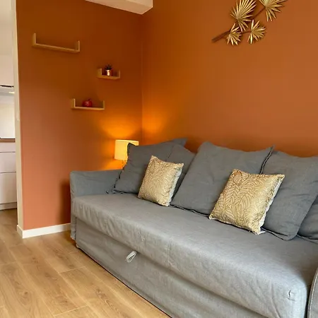 T2, Jardinet, Quartier Marche 10mn Apartment